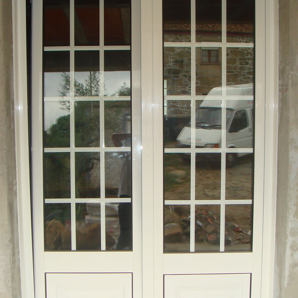 Porte construite par SARL Ferreira